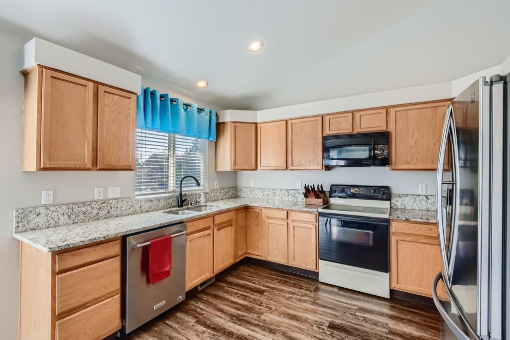 9157 Prairie Clover Colorado Springs Co Kitchen