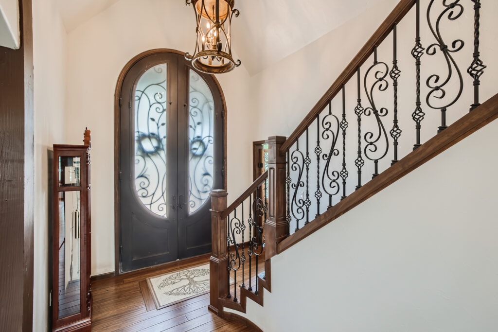 05 Foyer