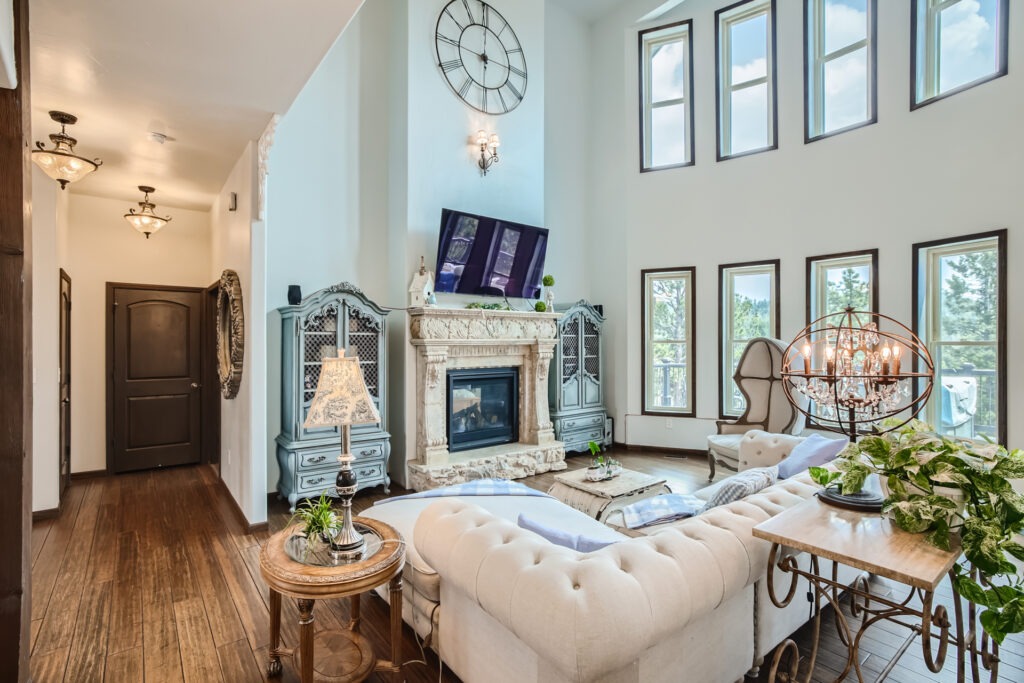 09 Living Room