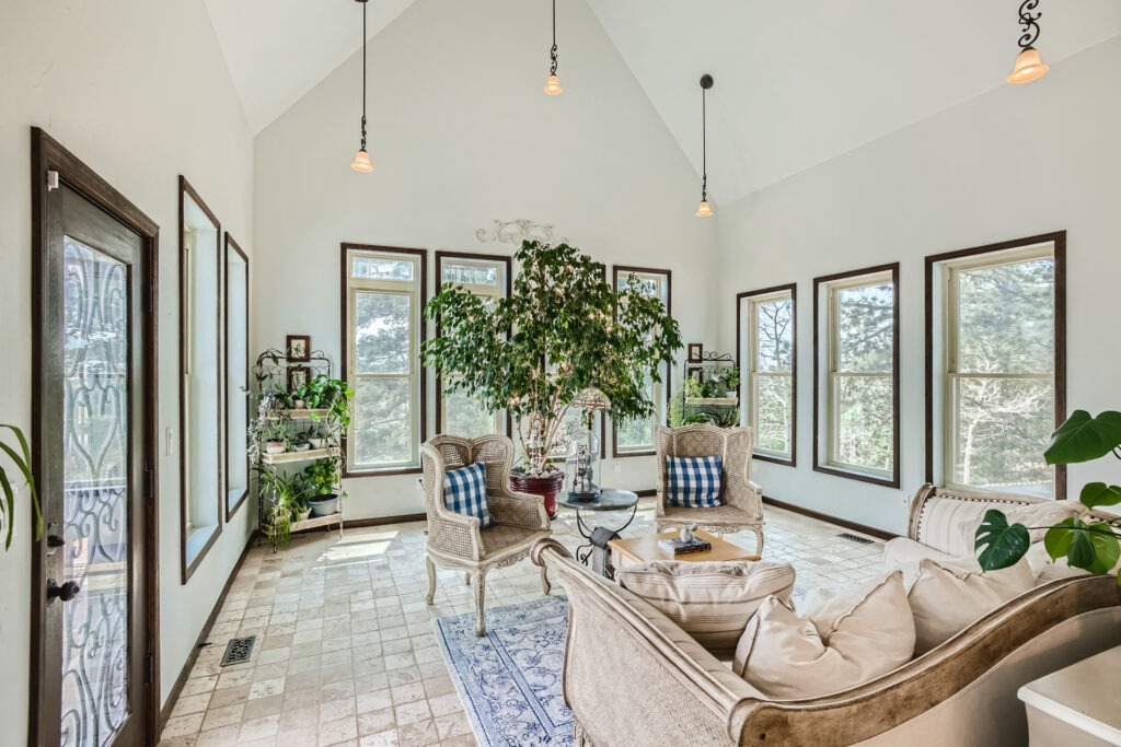 62 Sunroom