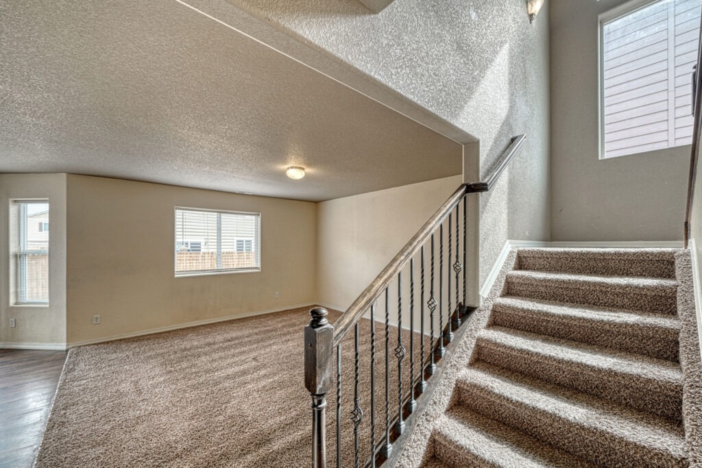 4023 Creek Legend View Print 022 029 Staircasefamily Room 4200x2800 300dpi