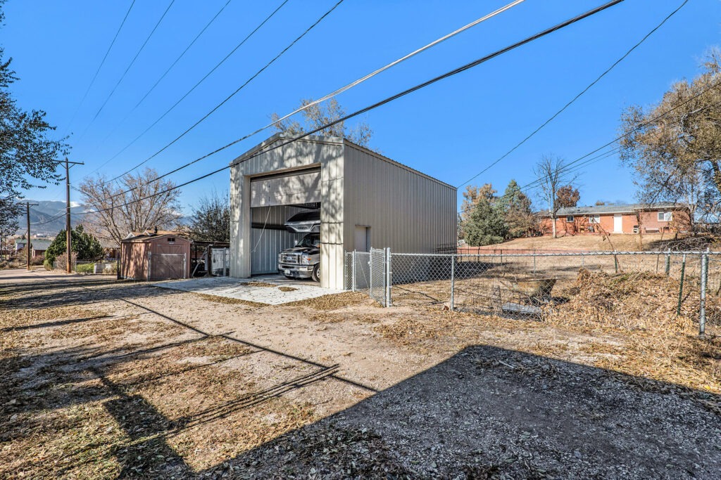 028 P1224496