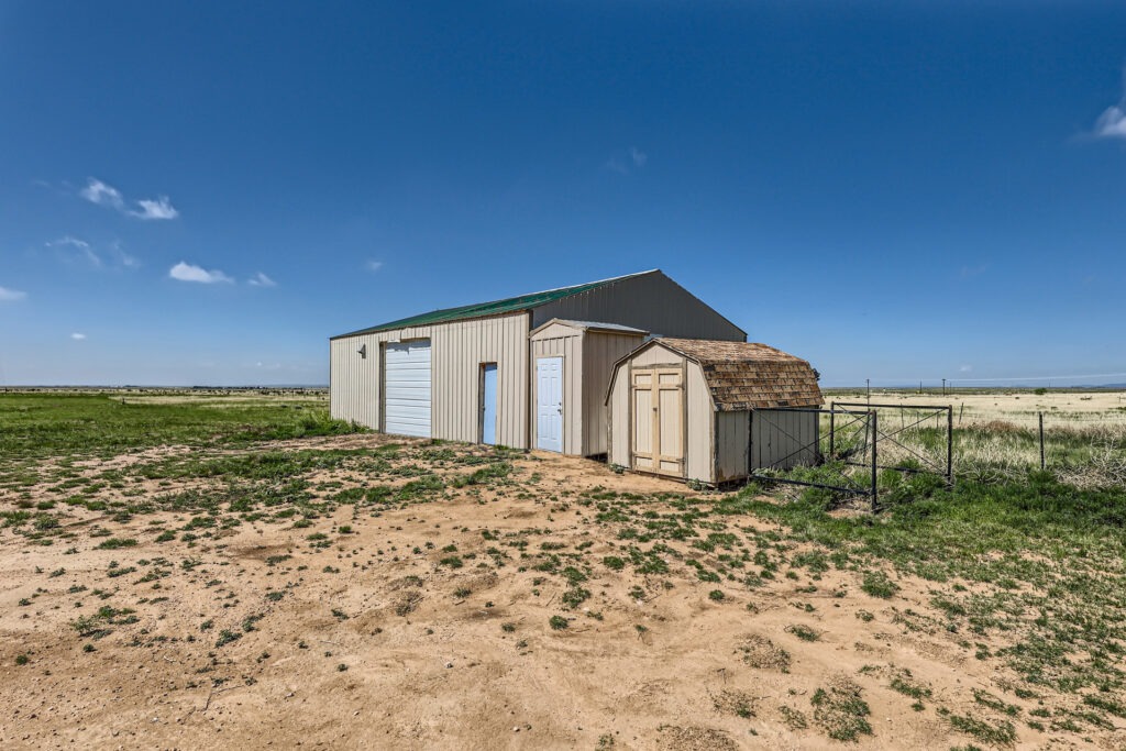 26 Barn