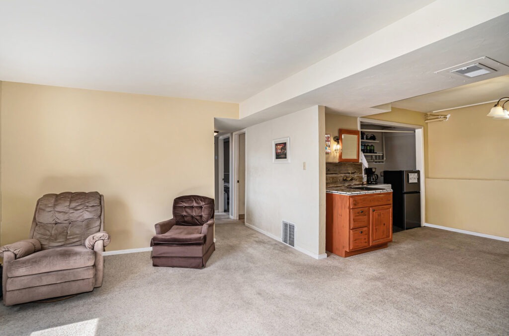 1172 Stanton St, Colorado Springs, CO 80907