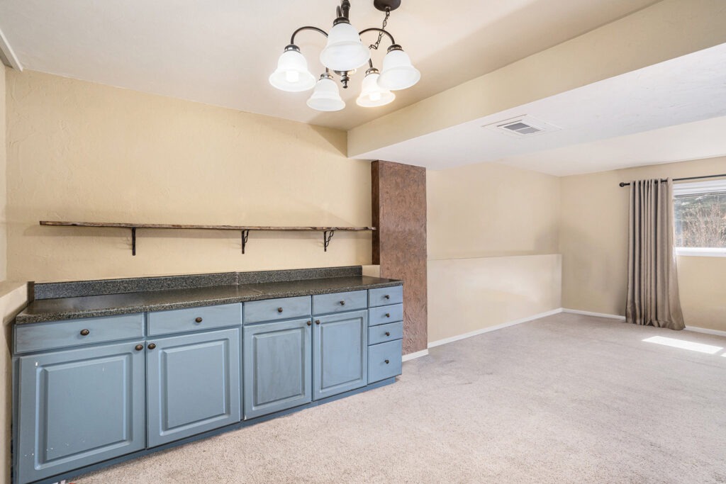 1172 Stanton St, Colorado Springs, CO 80907