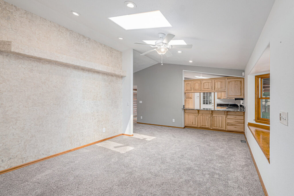 004 P1263411