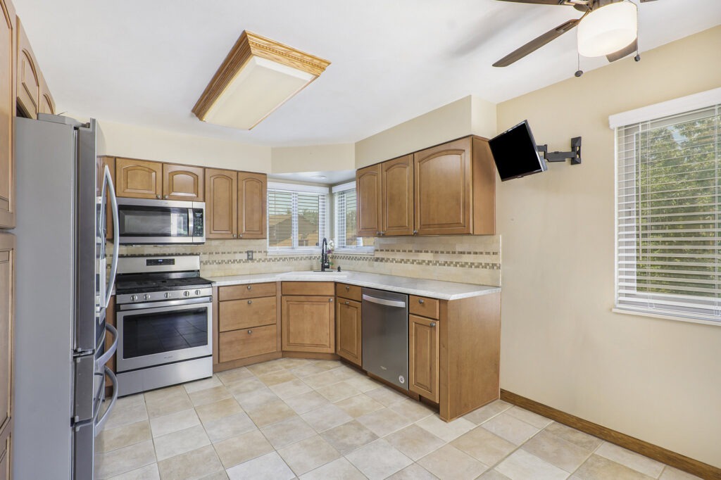 013 P1275497