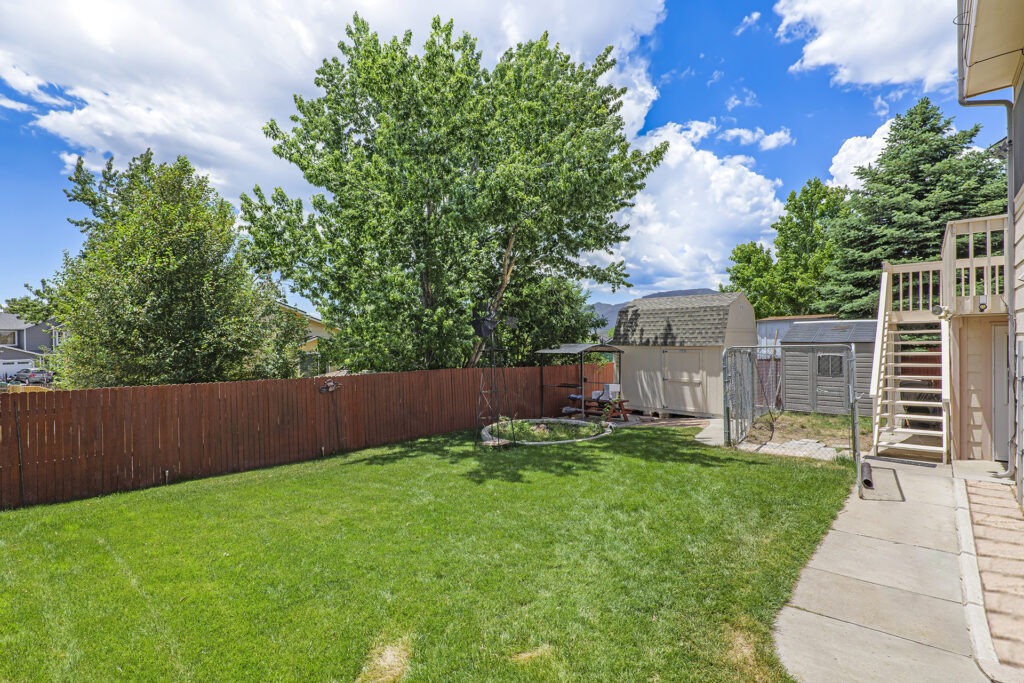 033 P1285568