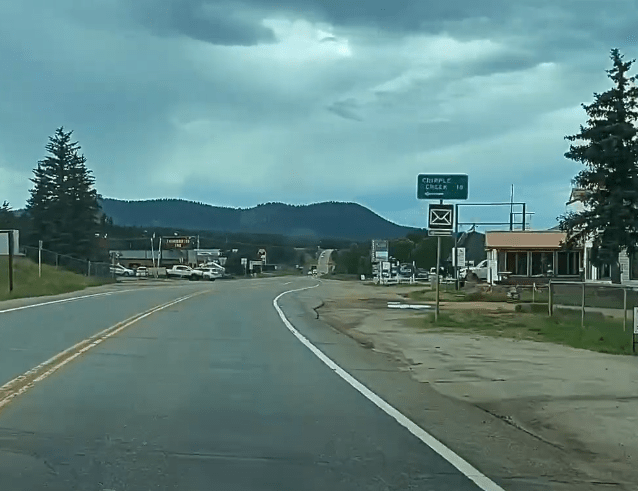 Find homes for sale in Florissant with Barb Schlinker