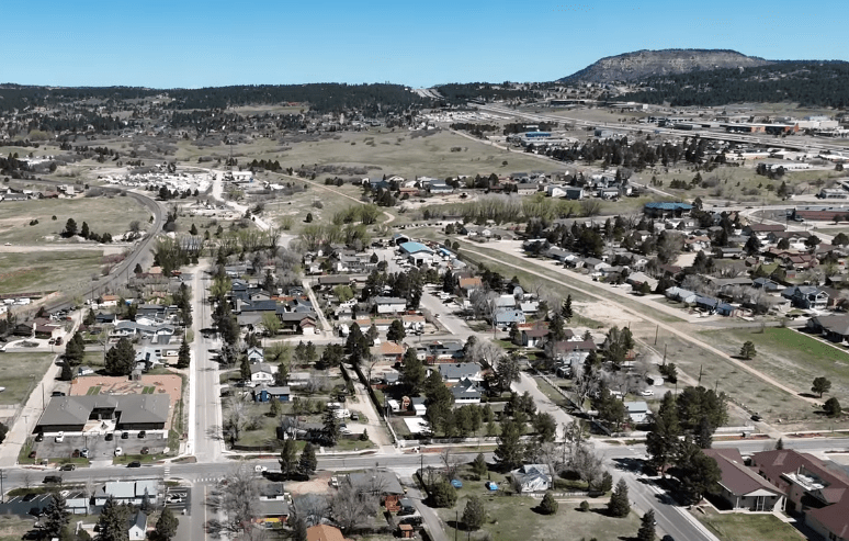 Find Tall Pines Ranch homes for sale with Barb Schlinker.