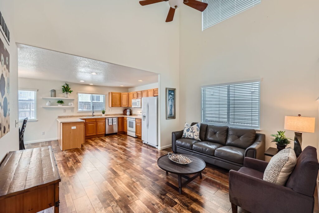 14279 White Peak Dr. Web Quality 006 06 Living Room
