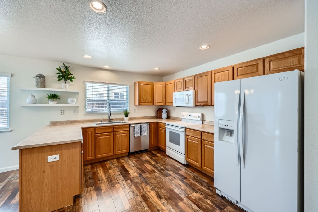 14279 White Peak Dr. Web Quality 008 09 Kitchen