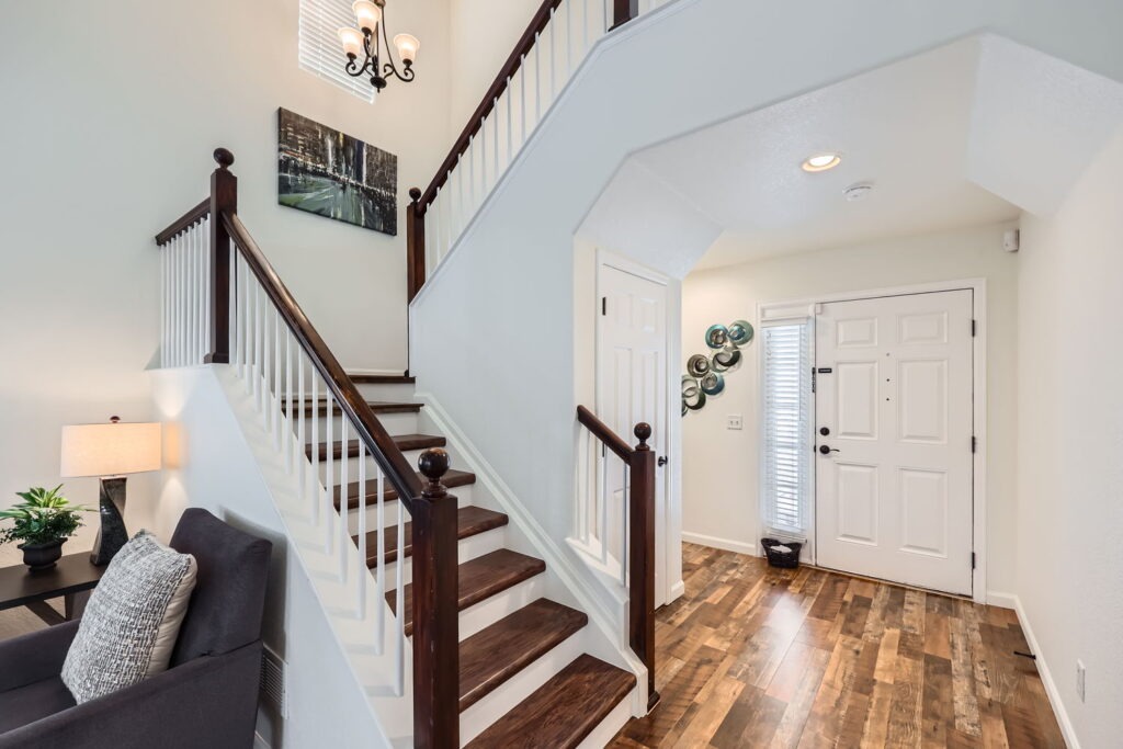 14279 White Peak Dr. Web Quality 012 14 Stairway