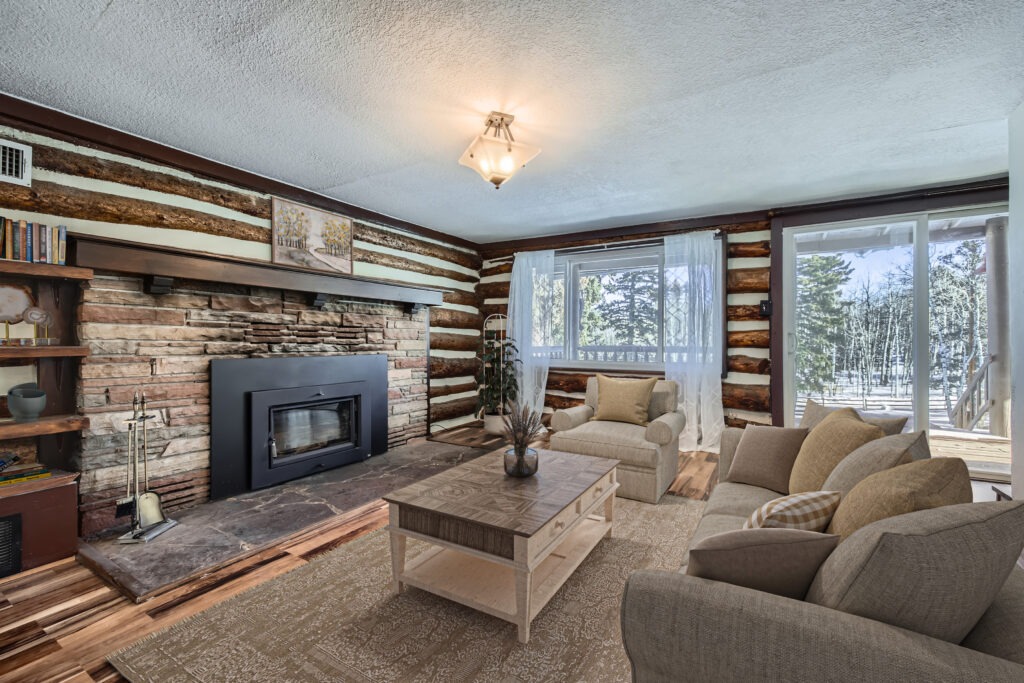 33 Friar Tuck Dr Print Quality 006 06 Living Room