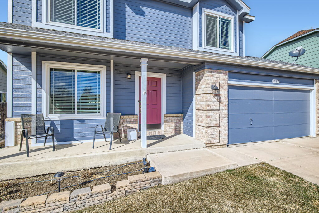 827 Barn Owl Dr Web Quality 004 05 Exterior Front Entry