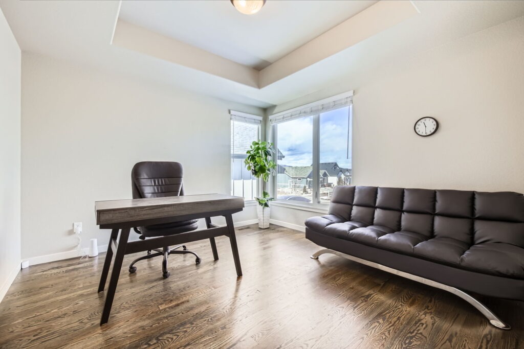 11969 Artful Way Web Quality 006 10 Office