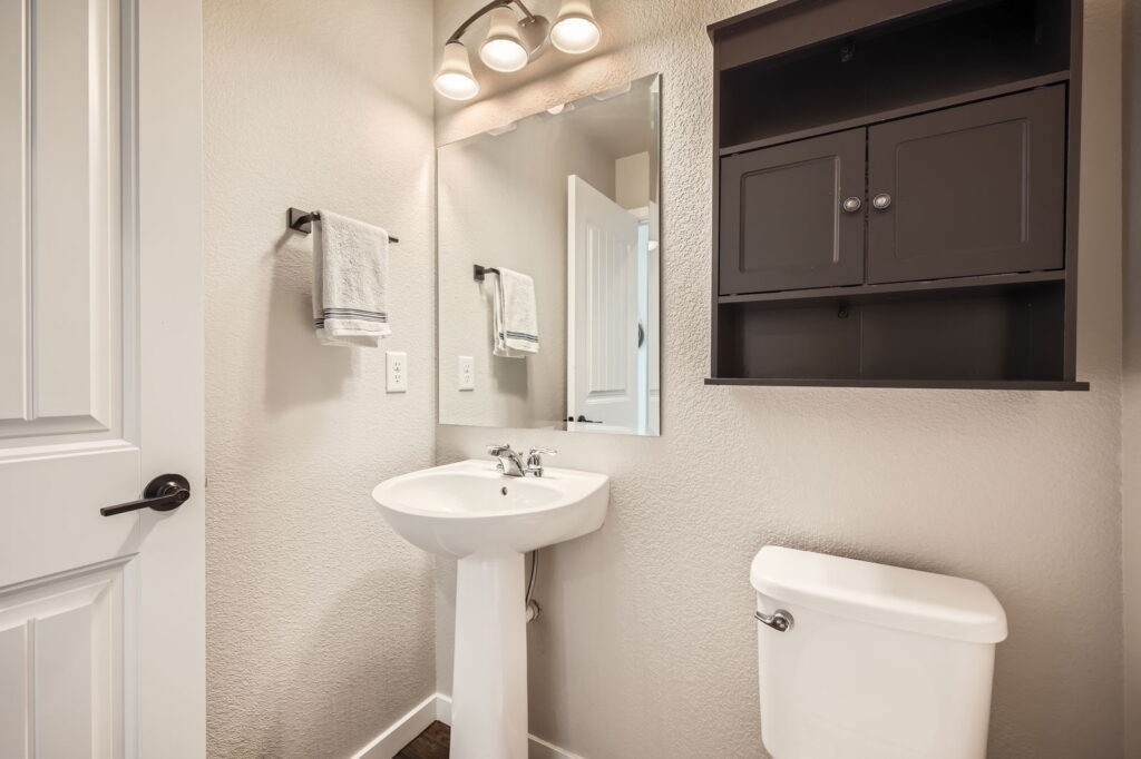 11969 Artful Way Web Quality 011 19 Powder Room