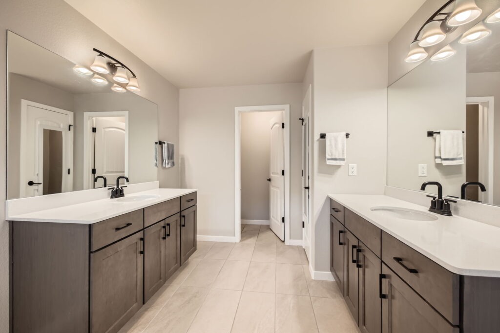 11969 Artful Way Web Quality 015 23 2nd Floor Primary Bathroom