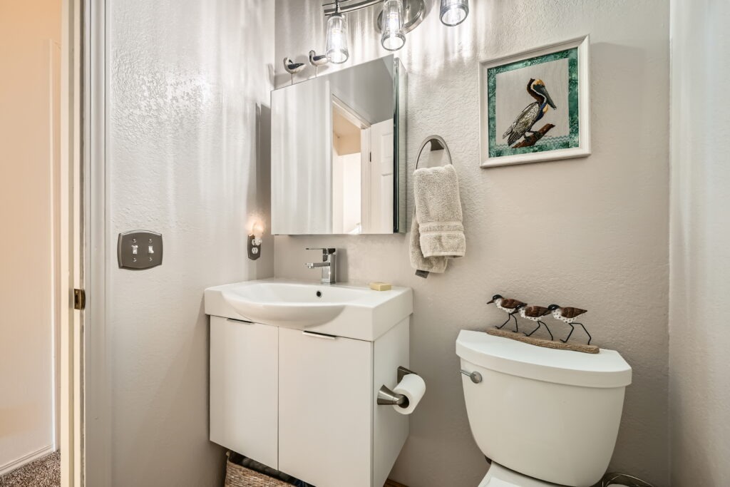 655 Rembrandt Ct Print Quality 022 31 Lower Level Bathroom