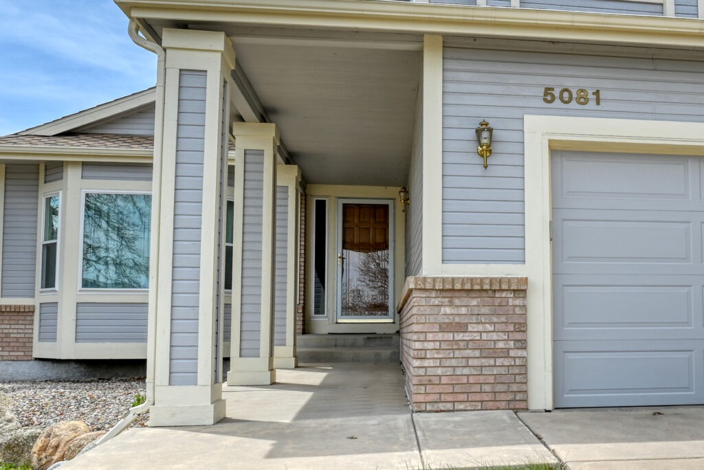 Broadmoor Bluffs Dr 5