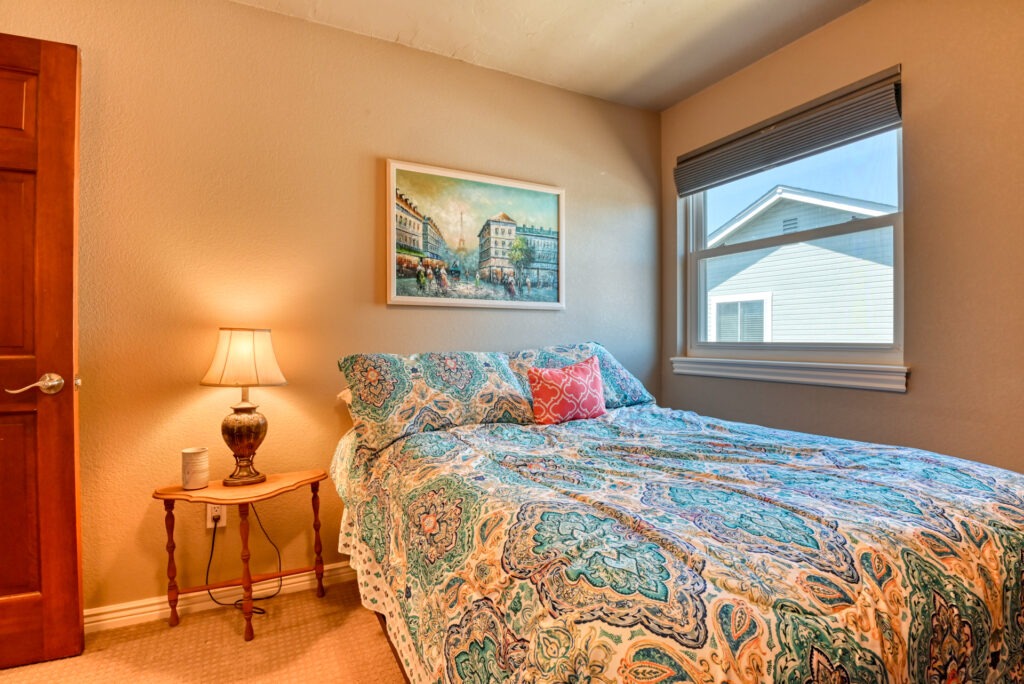 Topsail Dr 65
