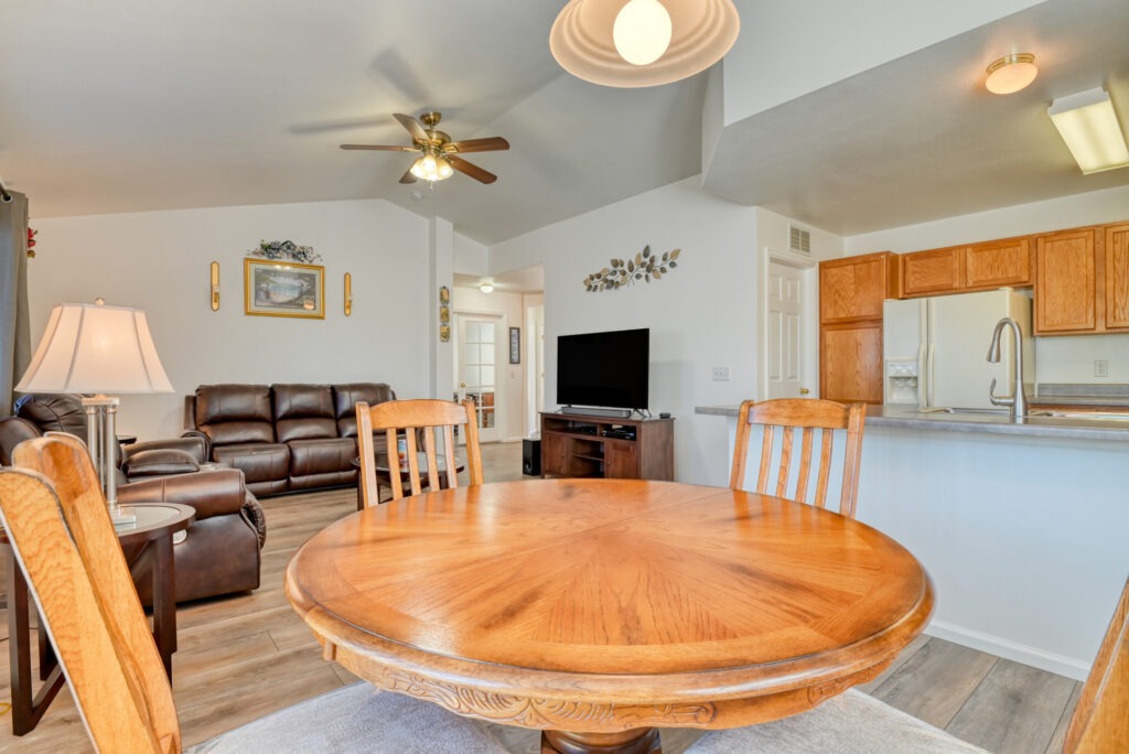 Christy Ct 19