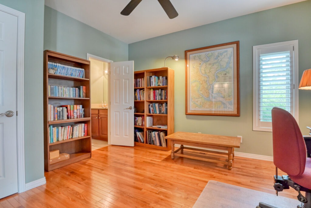 Spanish Oak Terr 12
