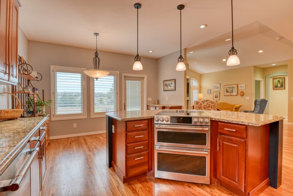 Spanish Oak Terr 27