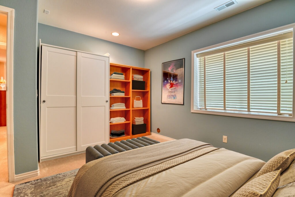 Spanish Oak Terr 49