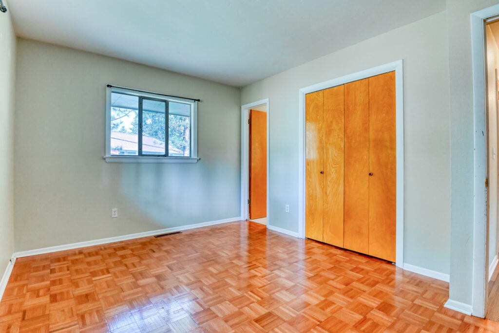 Teller Ln 22