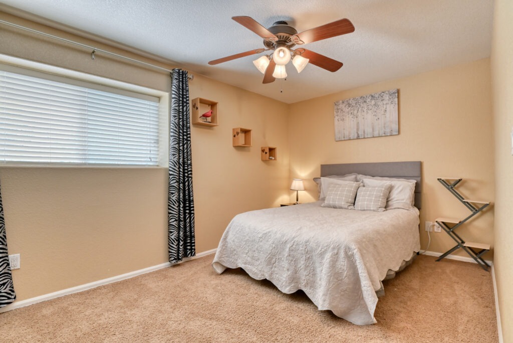 Eagle Canyon Dr 50