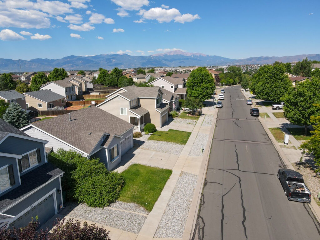 Eagle Canyon Dr 9