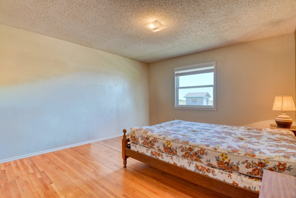 355 N Rush Rd 34