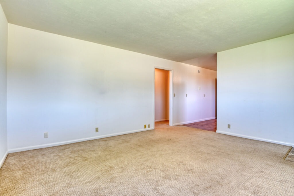 375 N Rush Rd 11