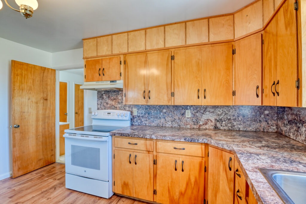 375 N Rush Rd 19