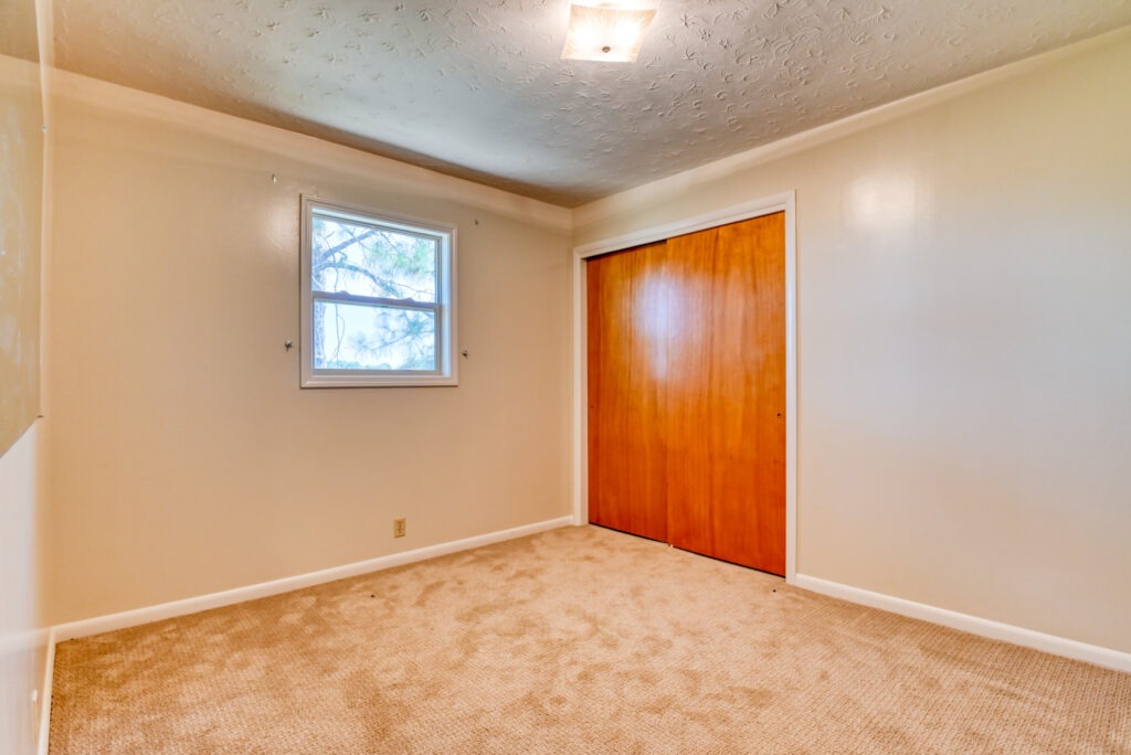 375 N Rush Rd 32