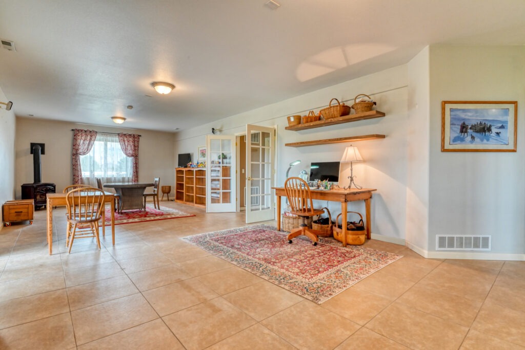 Clovis Way 65