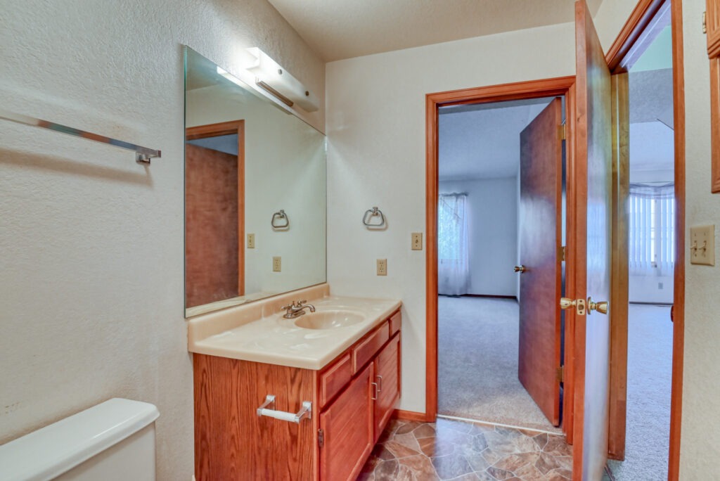 Jobar Court 24