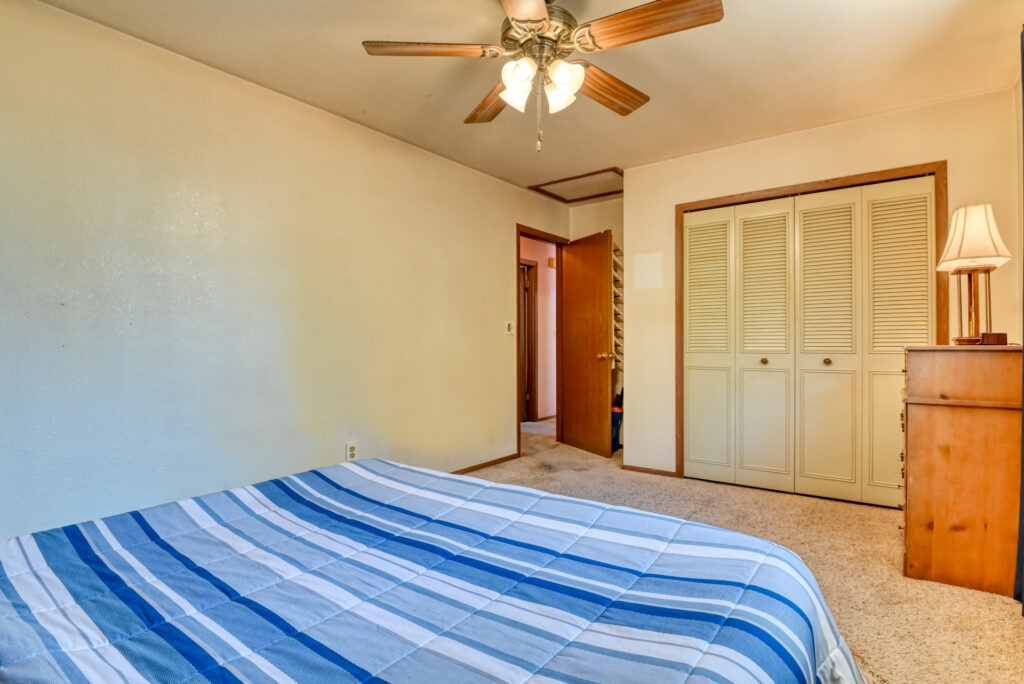 Eastcrest Cir W 22
