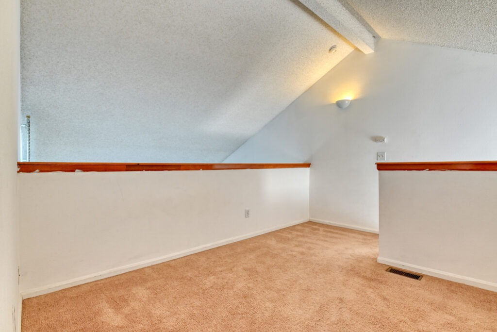Autumn Ridge Circle 29