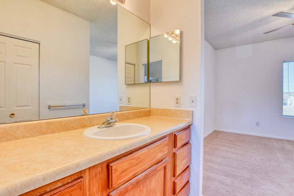 Autumn Ridge Circle 38