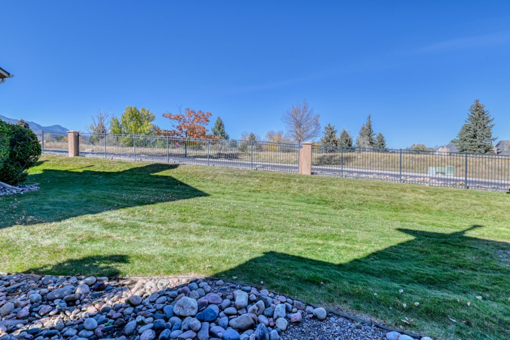 Autumn Ridge Circle 5