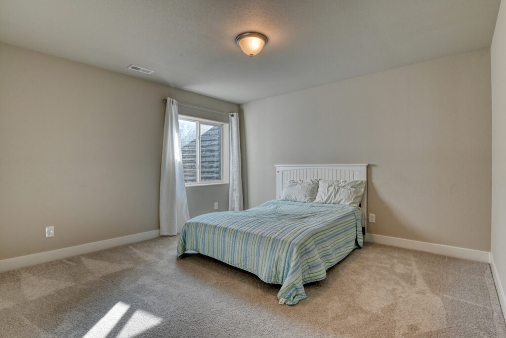 Sandy Court 51