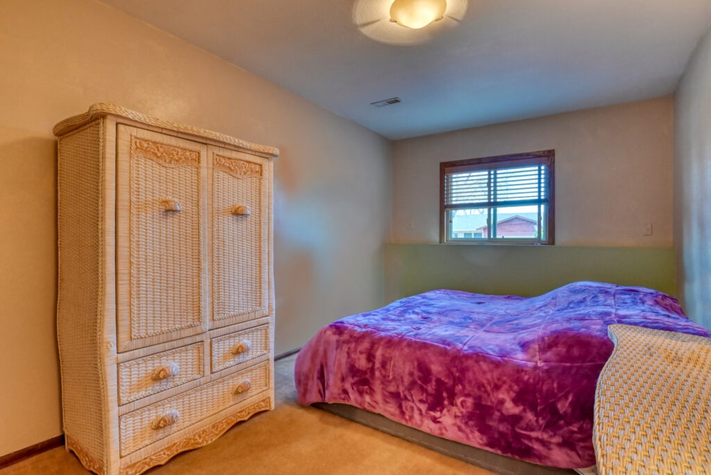 Yarrow Pl 46
