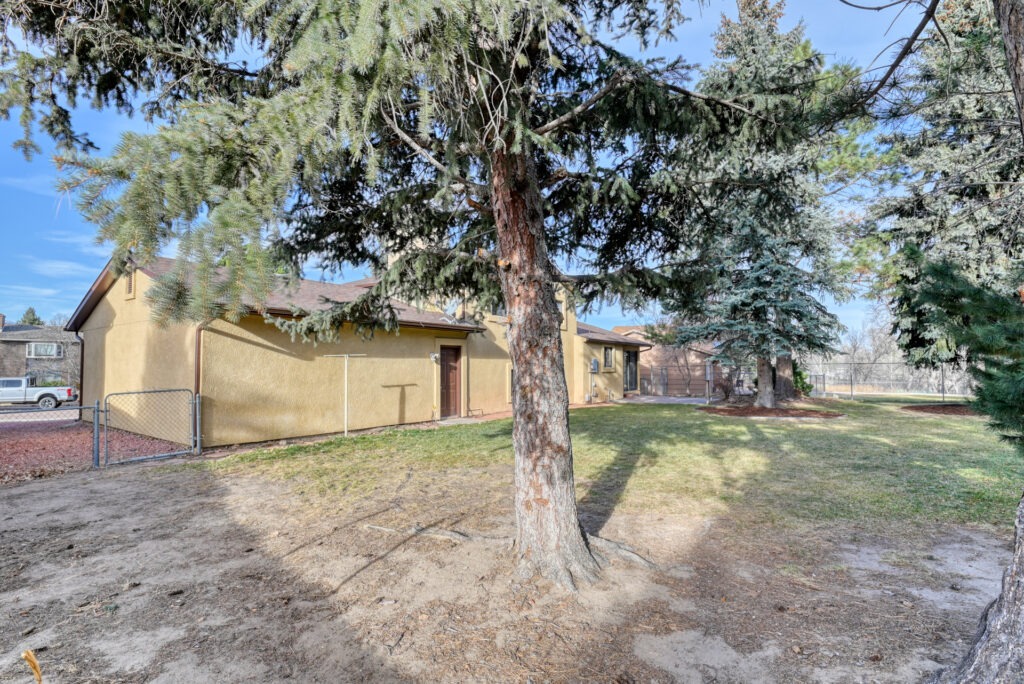 Brook Park Dr 20