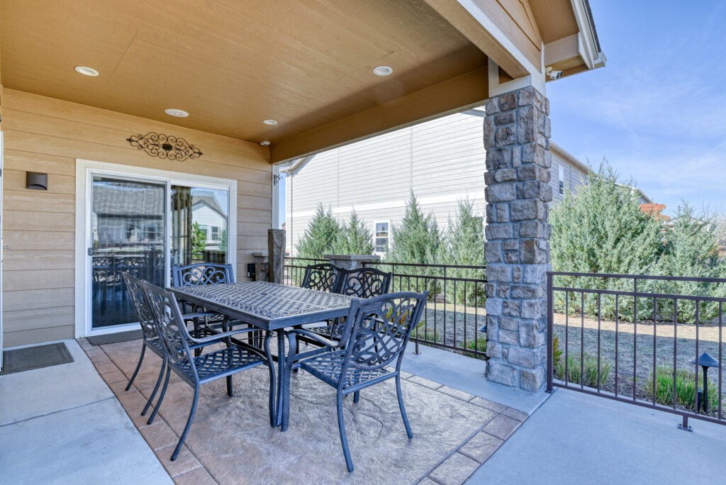 Cascading Spring Cir 10
