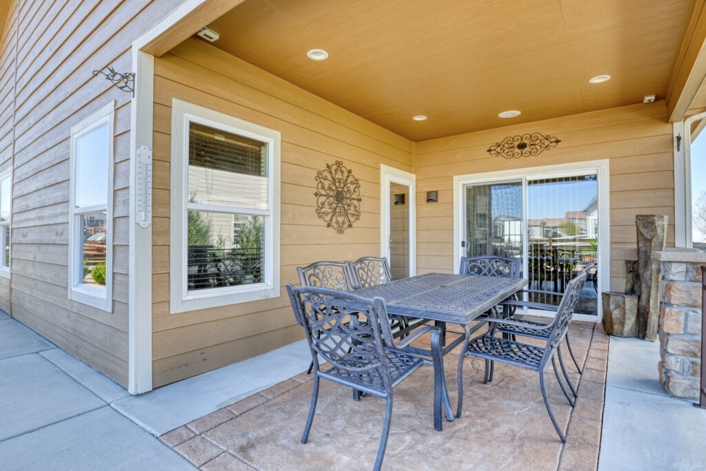 Cascading Spring Cir 11