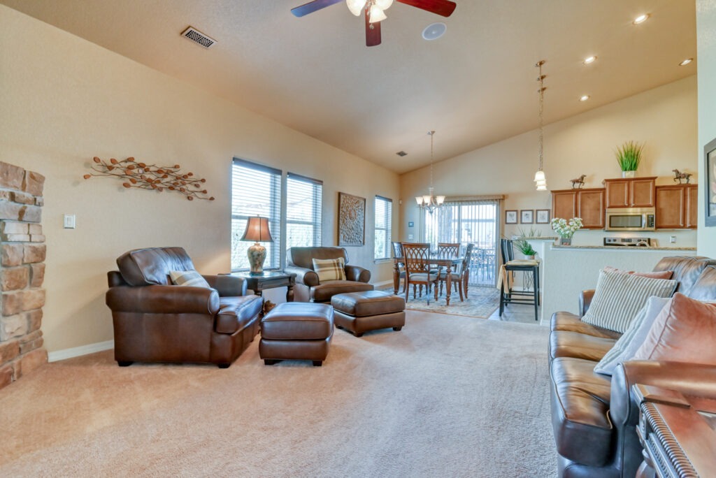 Cascading Spring Cir 14