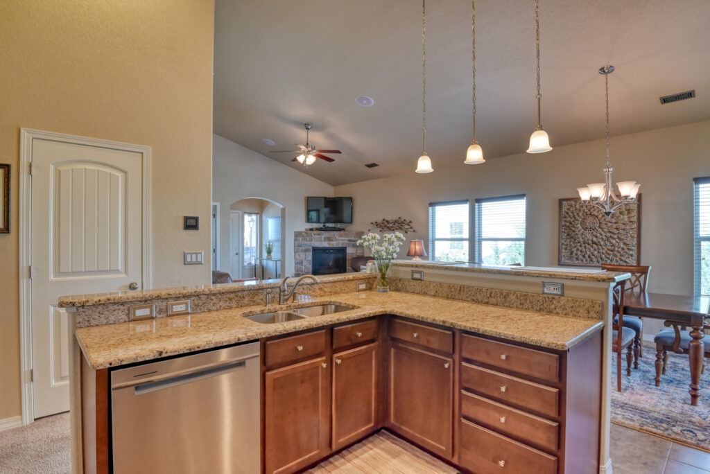 Cascading Spring Cir 23