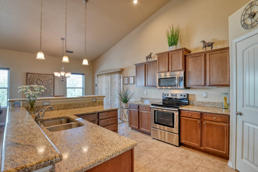 Cascading Spring Cir 24